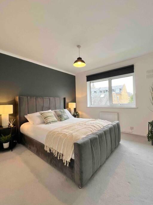 Beautiful Windsor 2 Bed, Perfect Location, 5 Mins Walk To Centre, Free Parking, Legoland, Ascot Daire Dış mekan fotoğraf