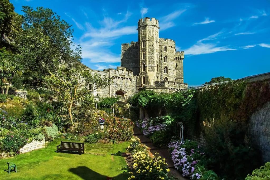 Beautiful Windsor 2 Bed, Perfect Location, 5 Mins Walk To Centre, Free Parking, Legoland, Ascot Daire Dış mekan fotoğraf